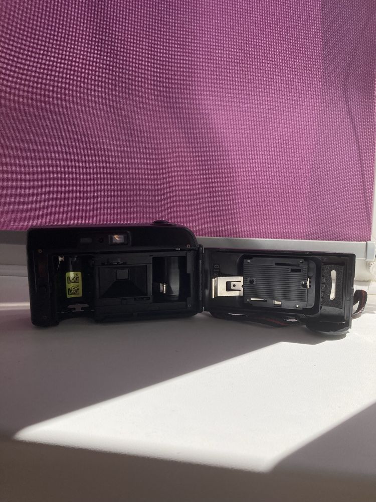 Вінтажний плівковий фотоапарат Premier PC-685