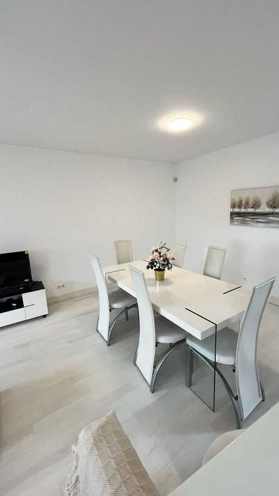 Arrendamento de apartamento t2 na Rua dos Três Castelos