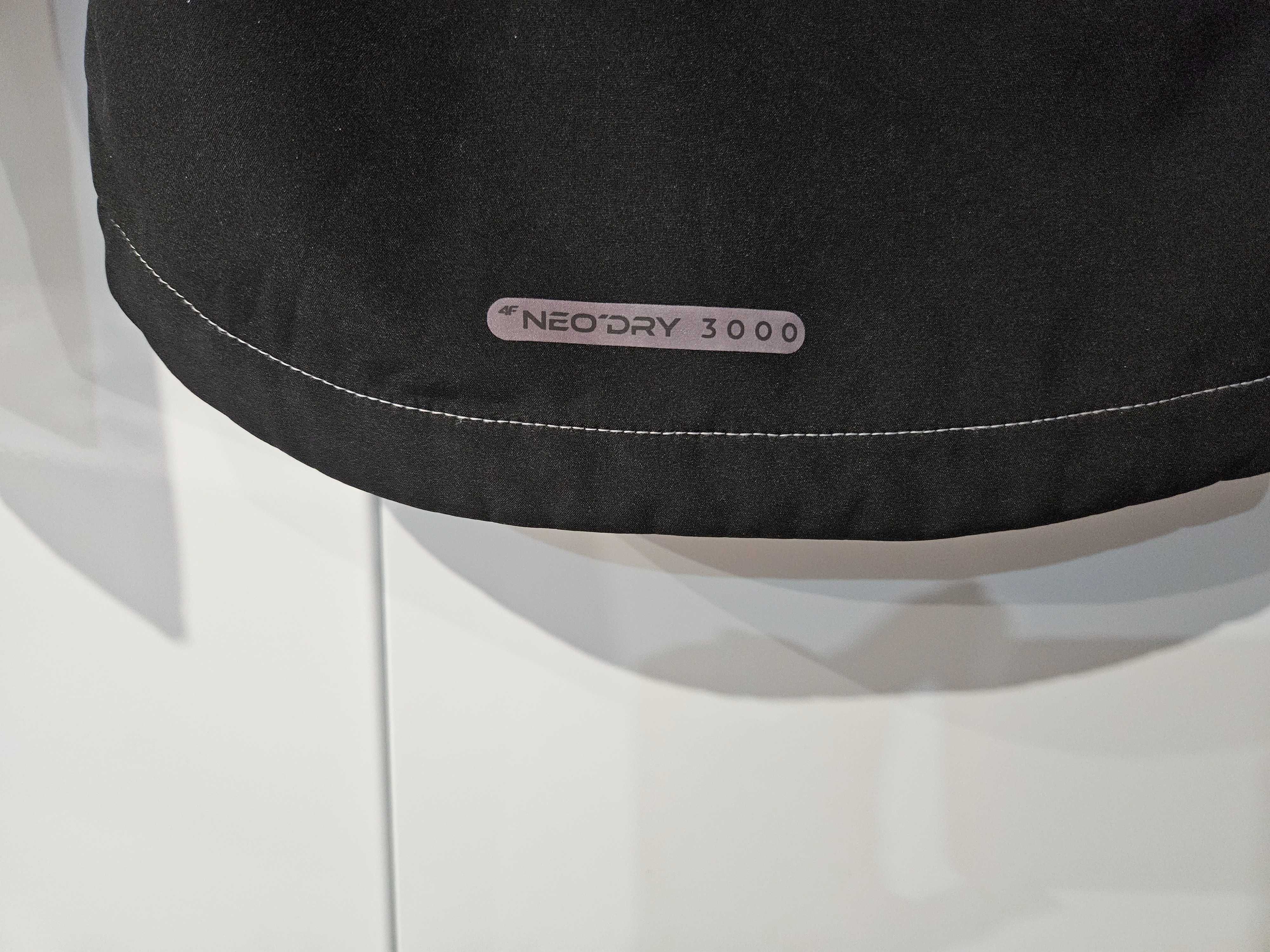 4F softshell dla dziewczynki rozmiar 104