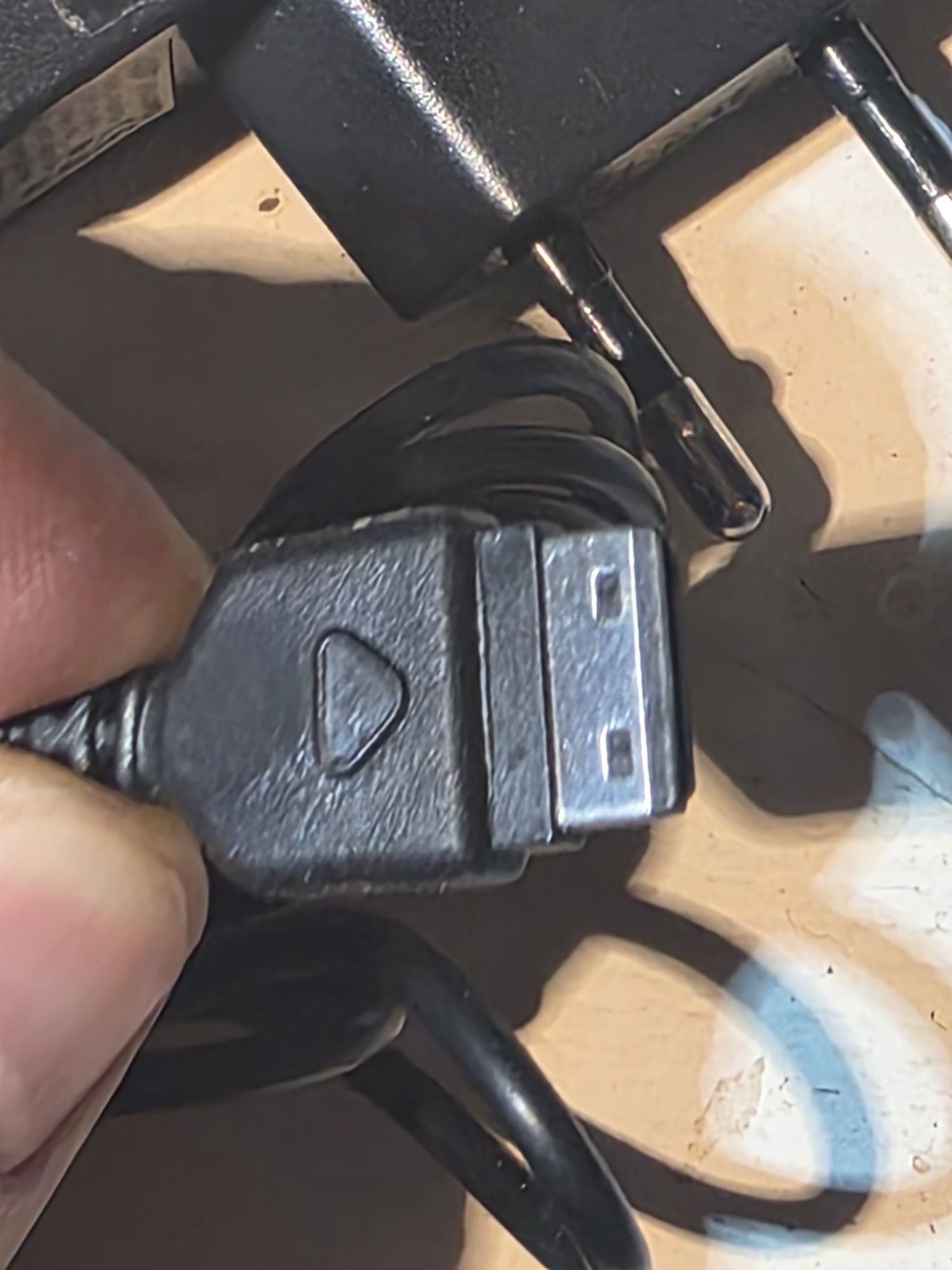 samsung зарядное для мобильного телефона оригинальное б/у
