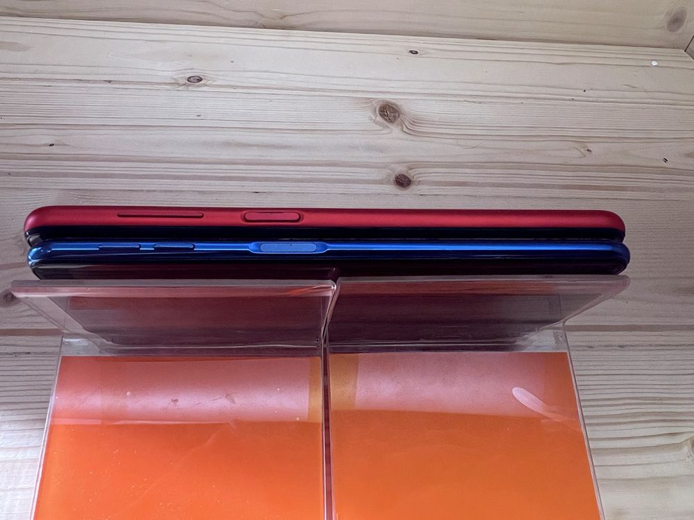 Samsung A 7 (2018) A 12 4/64 gb