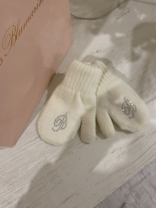 Перчатки варежки рукавички взрослые и детские    италия miss blumarine