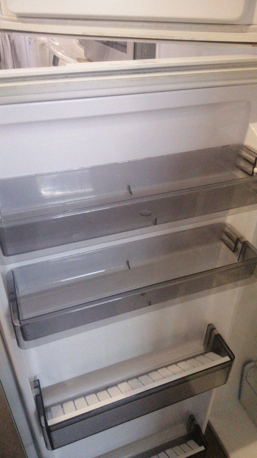 Холодильник Garant 160 см