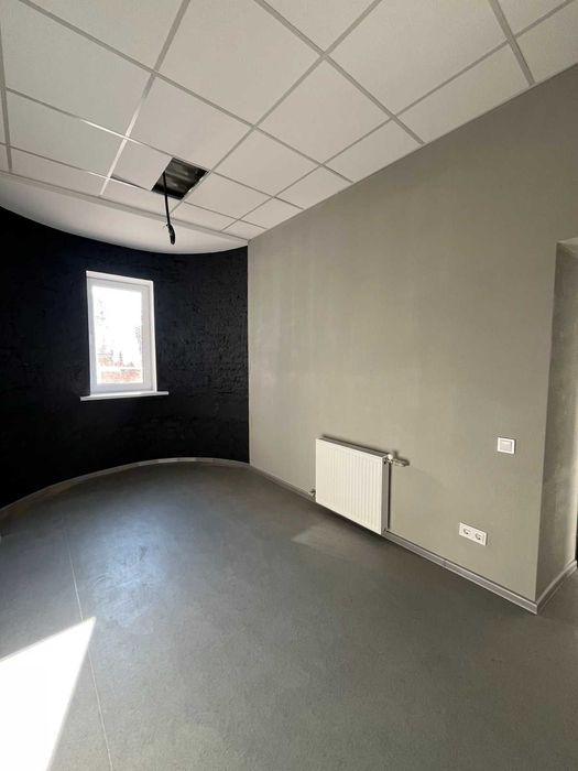 Оренда нового офісу на два кабінета.