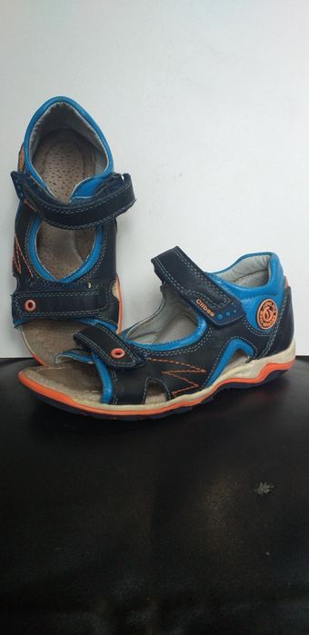 Босоніжки дитячі ( 3 пари)