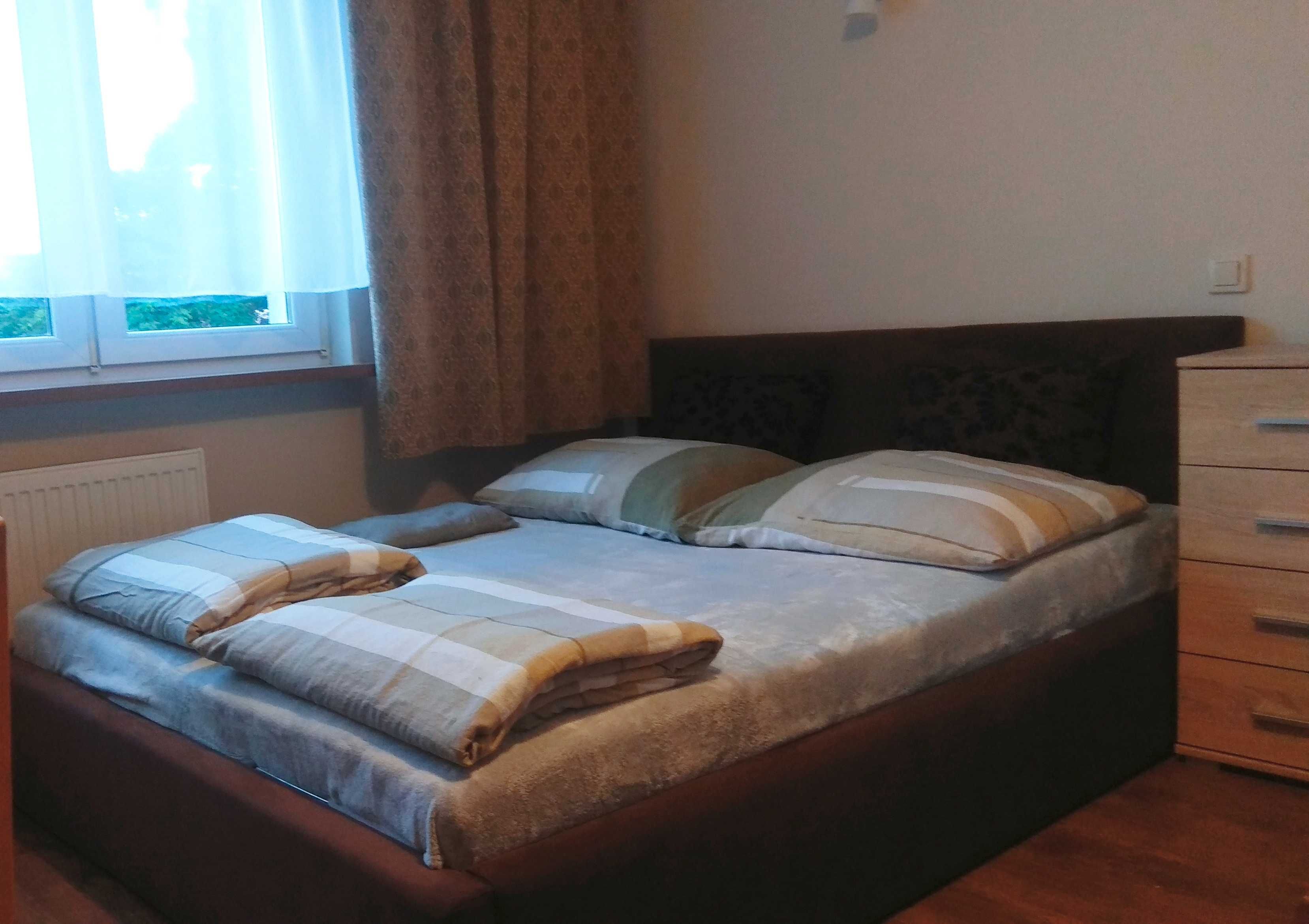 Stegna nad morzem, noclegi, pokoje z łazienkami, wolne terminy.