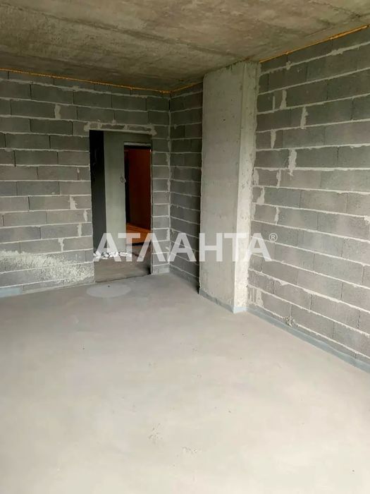 Продаж 1-кім. квартири в новобуді по вул. Малоголосківській