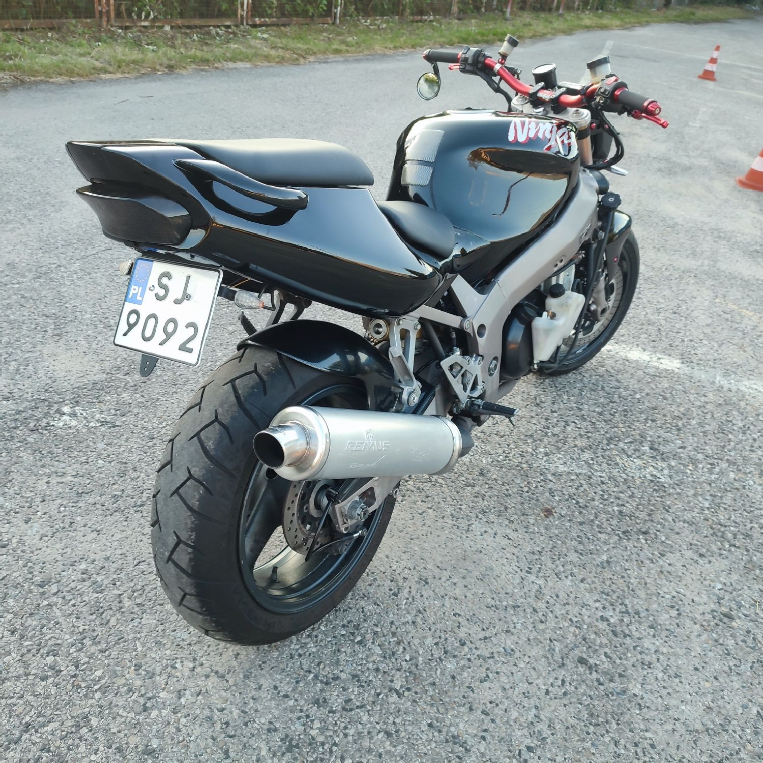 Kawasaki ZX 7r projekt