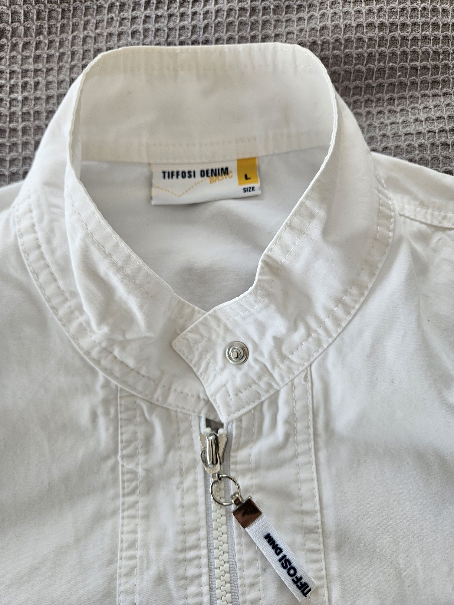 Blusão Tiffosi L (veste M)