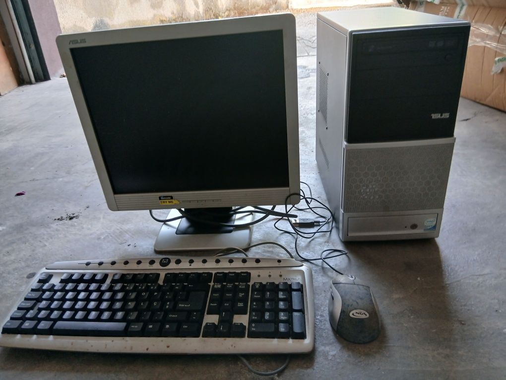 Computador Asus como novo