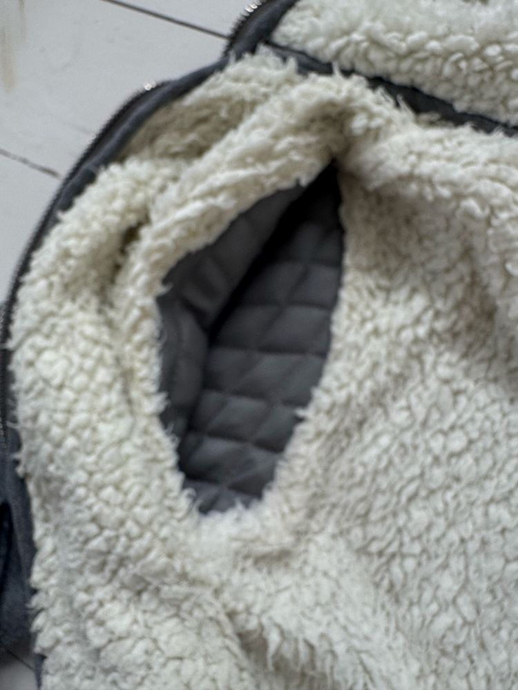 Ocieplana, zapinana na suwak z kapturem bluza Zara
