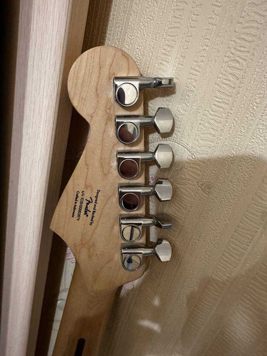Електрогітара Squier by Fender Stratocaster Black