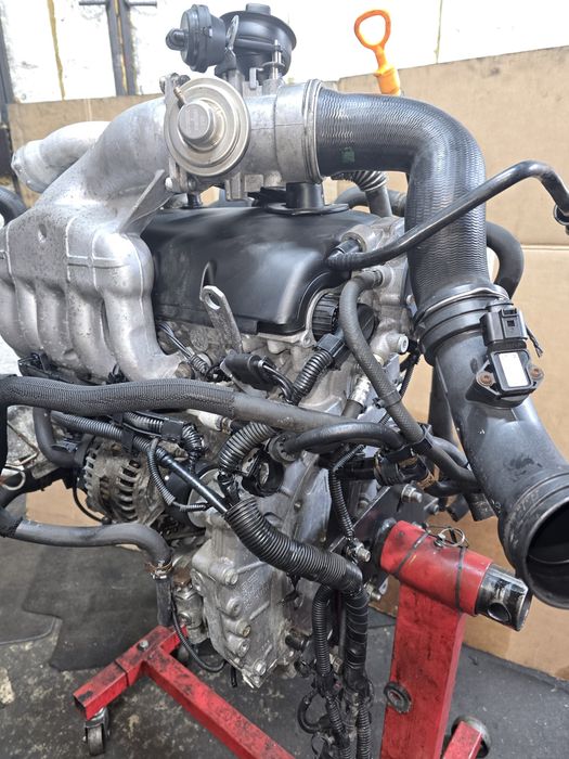 AXD,AXE Т5,t5 2.5tdi мотор,двигатель в сборе.