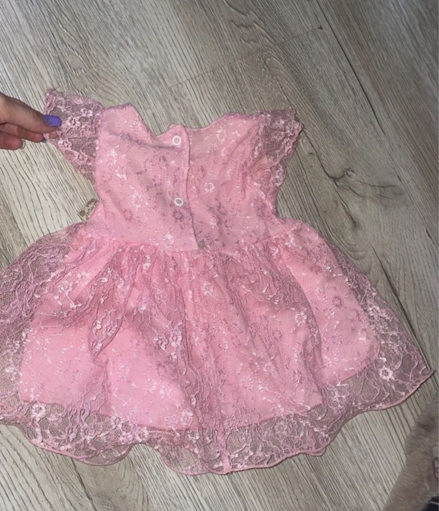 Sukienka dla małej damy