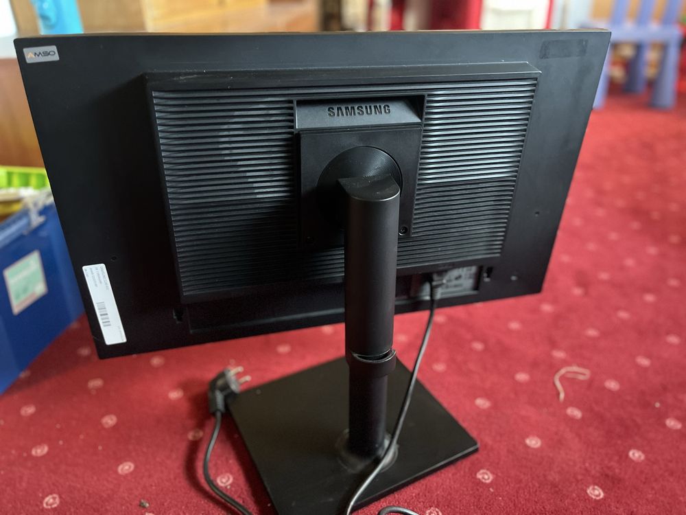 Monitor Samsung S24E450 – 24 cale, Full HD – mam 2 sztuki