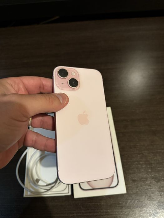 Iphone 15 rosa como novo