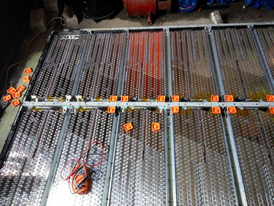 Tesla 18650 акумулятори батарейки