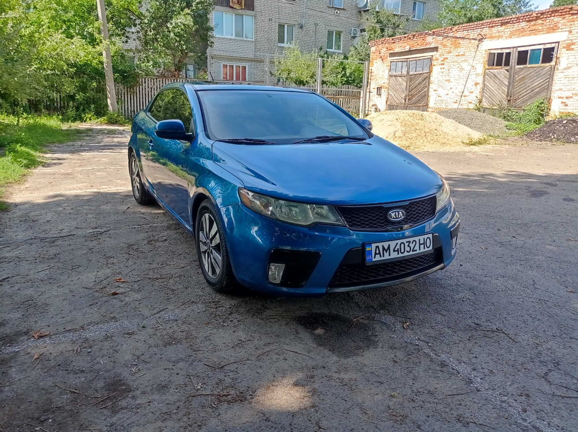 Авто kia forte koup