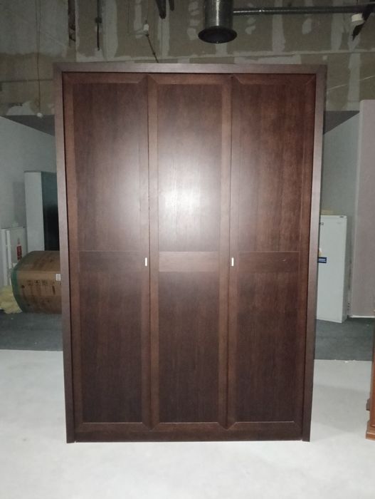 Duża szafa, jak nowa
