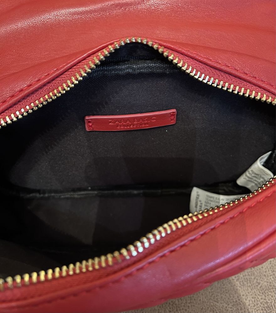 Червона сумка Zara