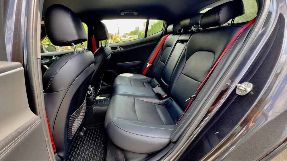 Kia Stinger GT 3.3 AWD