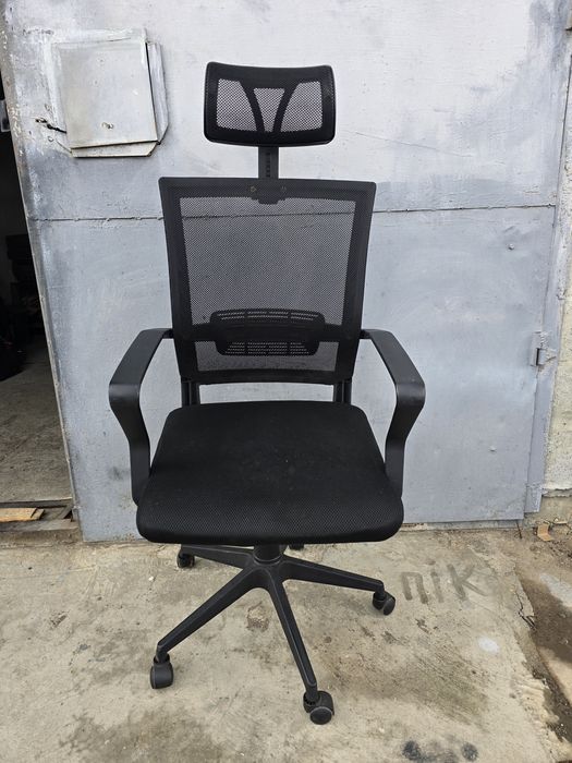 Крісло. Офісне крісло. Комп'ютерне крісло. Геймерське.