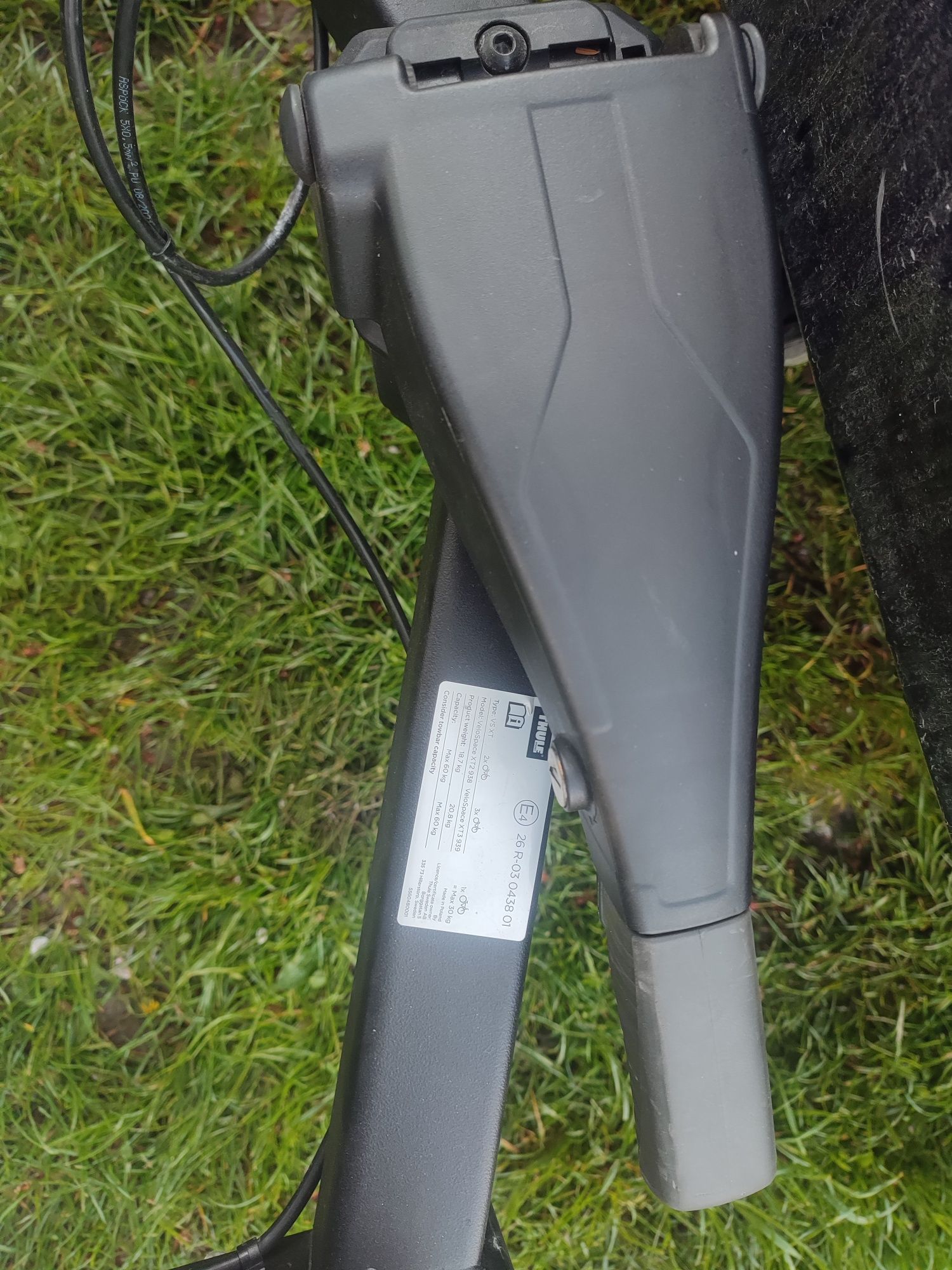 Uchwyt Thule 938, platforma na 2  rowery elektryczne XT2 e-bike