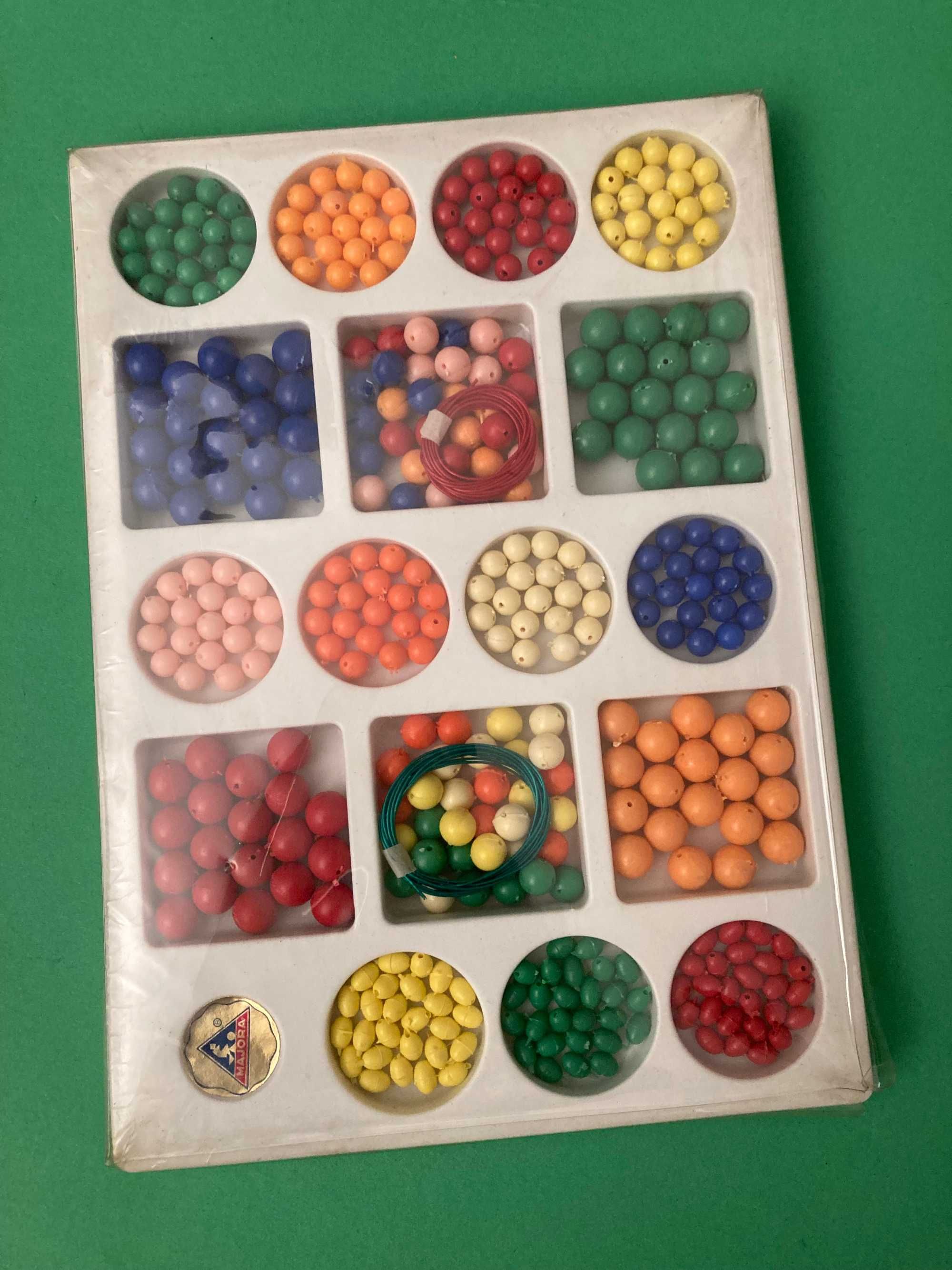 Raro Jogo/Conjunto Trabalhos com Pérolas da Majora Anos 80