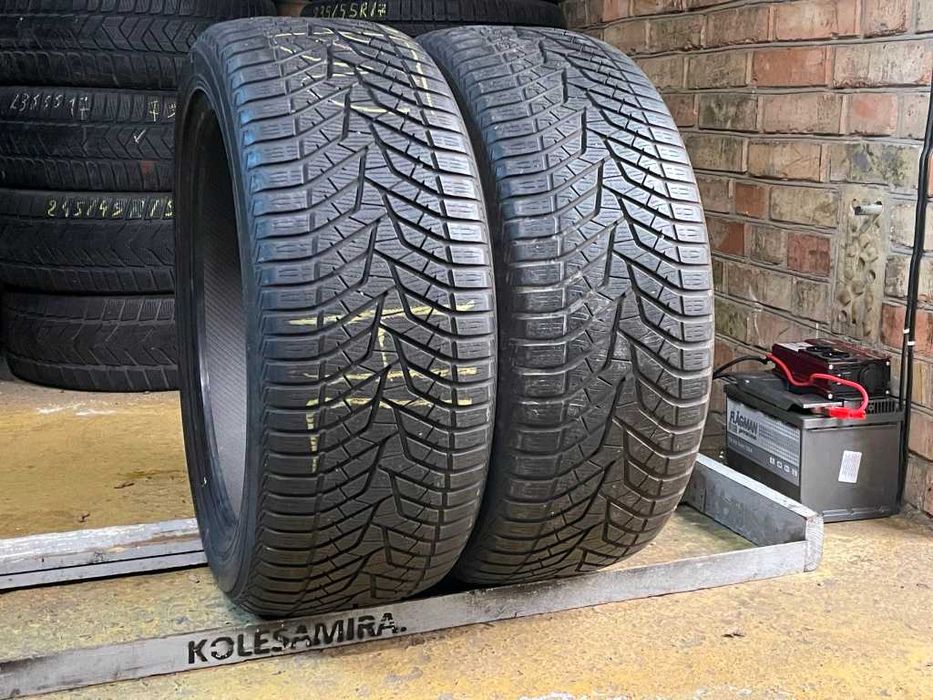 255/45 R20 Yokohama BluEarth*winter V905, шини 2 шт