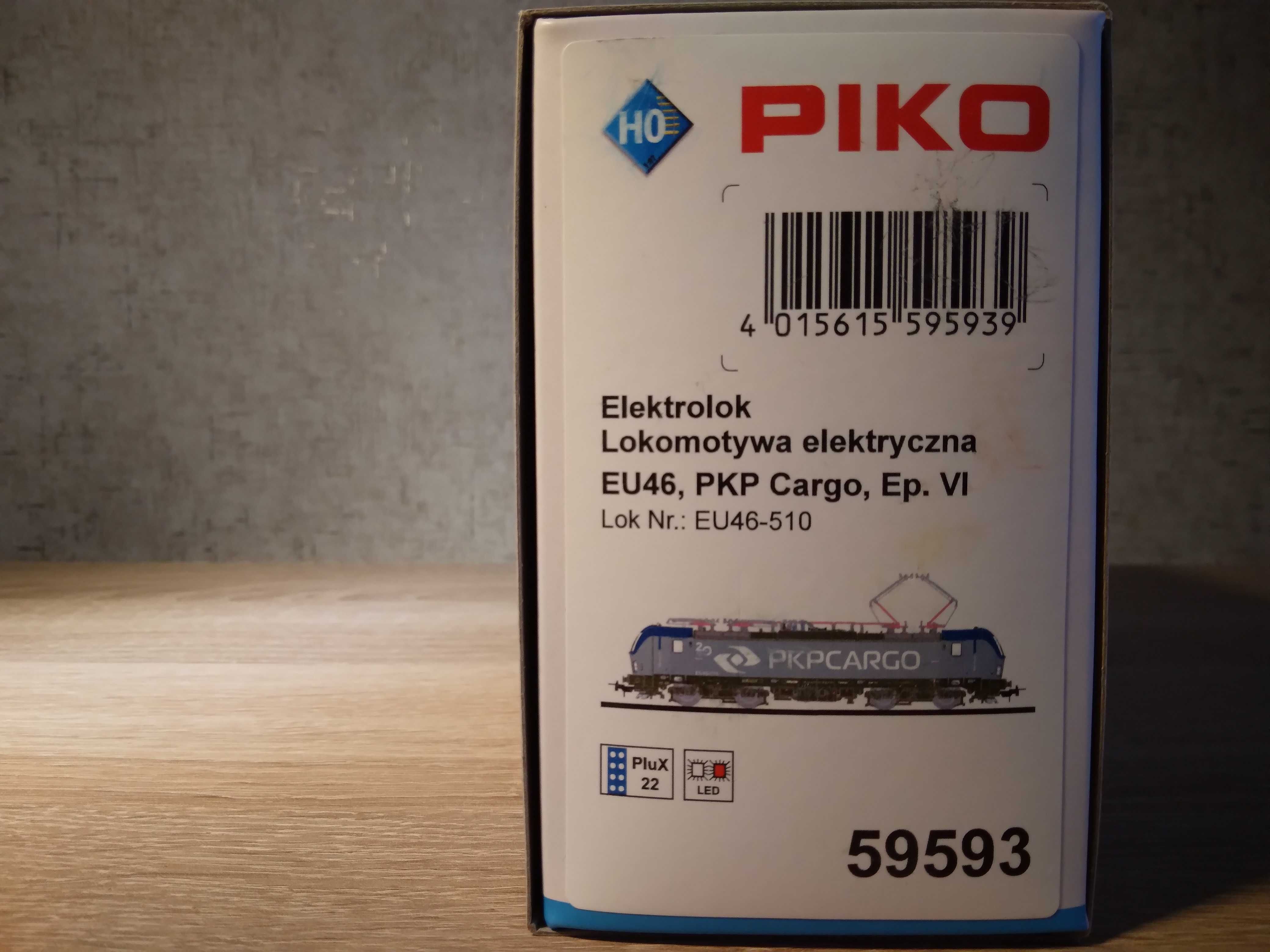 Piko 59593 lokomotywa z dekorem jazdy.