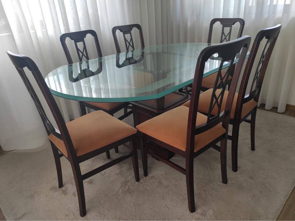 Mesa + Cadeiras (Opção de Compra Separada)