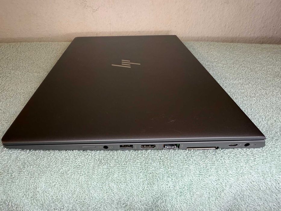 Laptop HP ZBook 15u G6 | i7-8th | 16GB | 512 NVMe | USB C