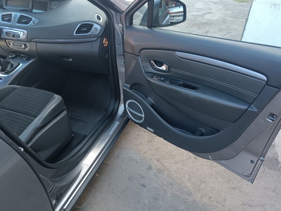 Продам Renault ScenicX-MOD