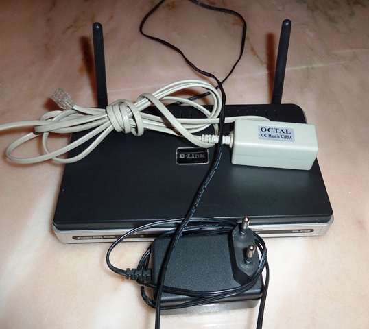 D-Link DSL-2740B Wifi ADSL Modem Router