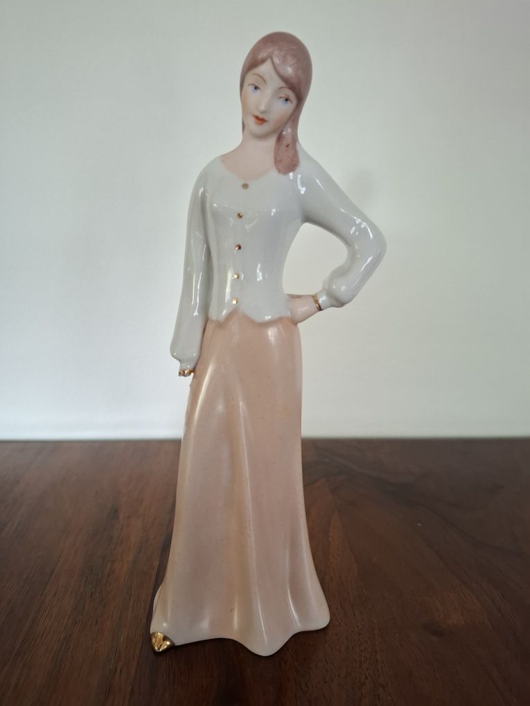 Royal Dux rzeźba Figura sygnowana