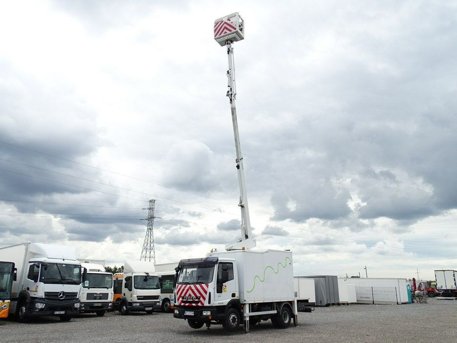 Iveco Euro Cargo 120EL18 Podnośnik Koszowy Sprowadzony  EUROCARGO 120E18 Zarejestrowany Jako Specjalny , Sprowadzony , EURO 5