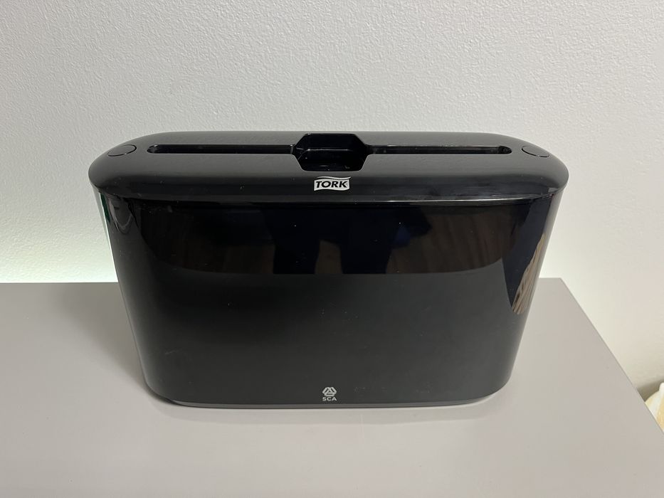 TORK XPRESS NABLATOWY DOZOWNIK do ręczników multifold H2 czarny