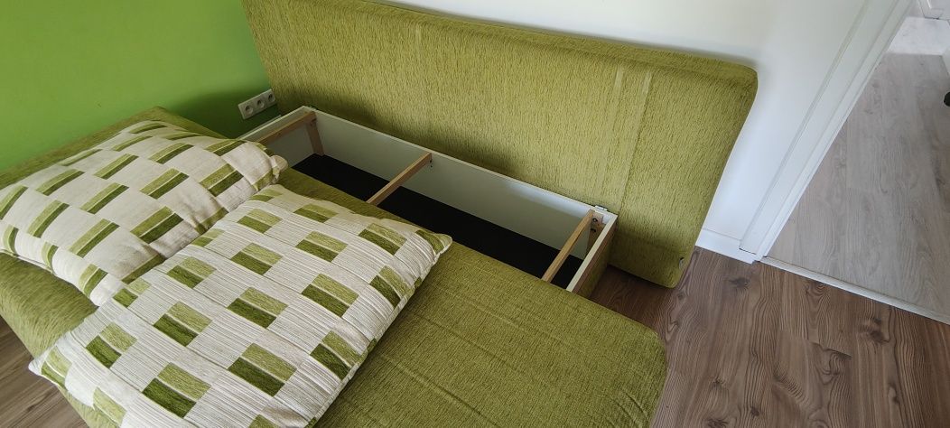 Sofa rozkładana zielona