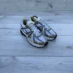 Кросівки стан нових nike pegasus 26 білі ретро 40.5 26 см