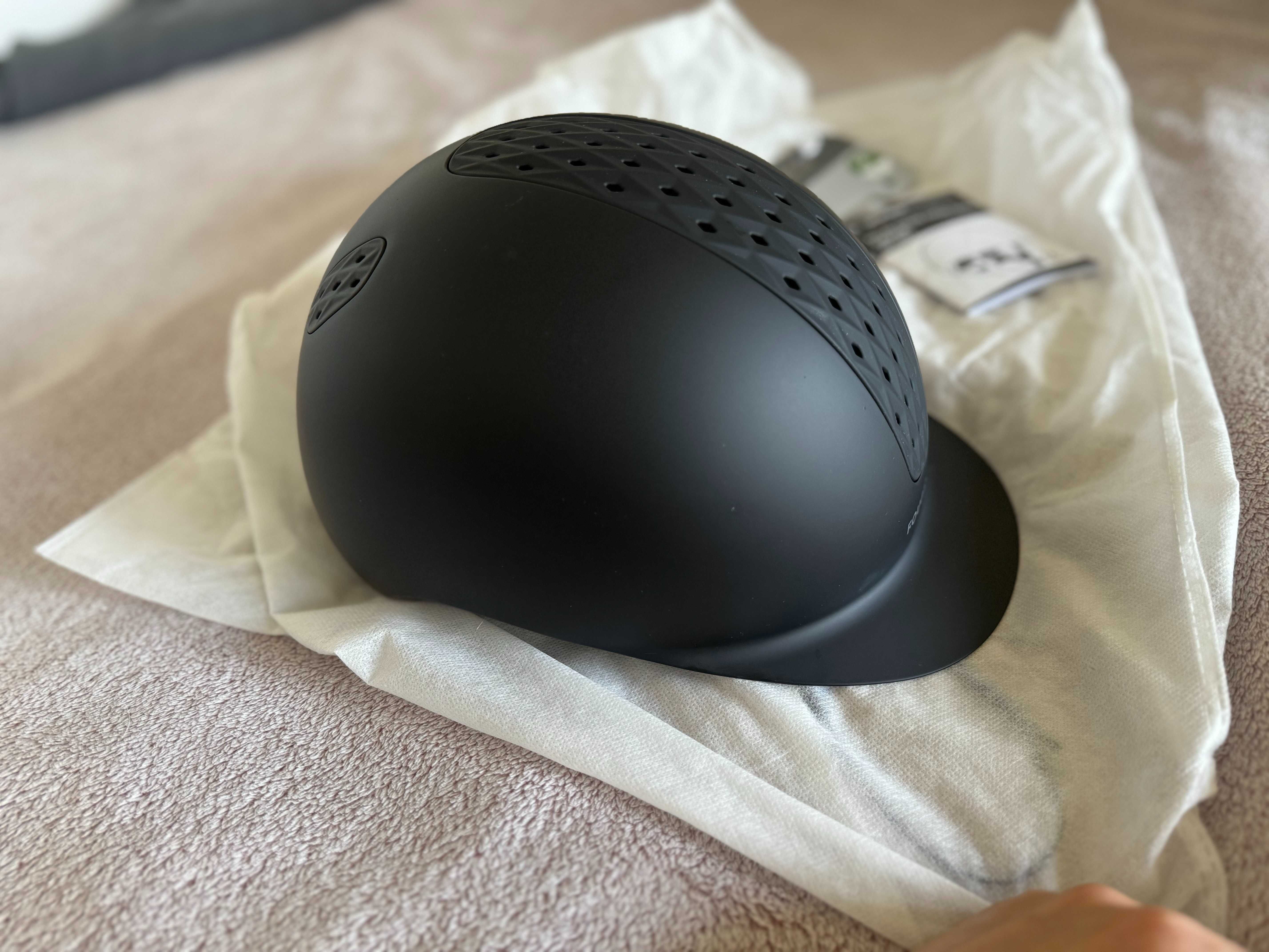 Kask jeździecki Fouganza 520