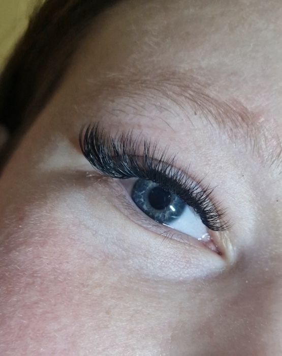 Наращивание и ламинирование ресниц