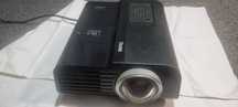 Projektor BenQ MP771 – DLP idealny do prezentacji i kina domowego