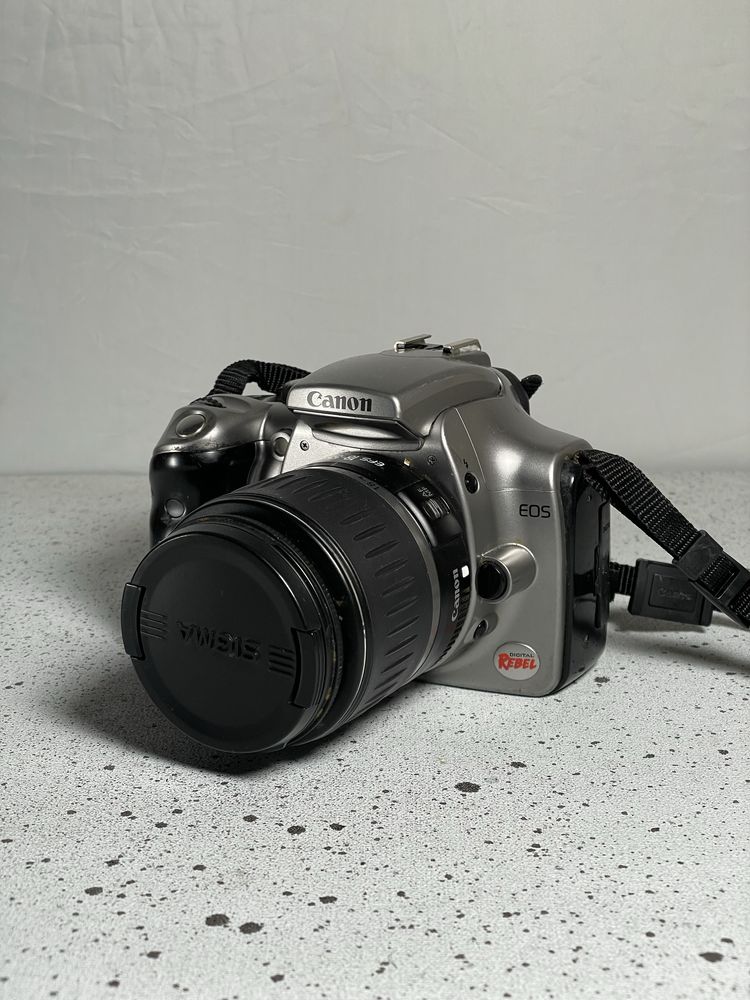 Вживаний Canon 300D body + флешка