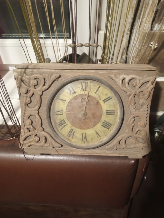 Продам часы,в оригинале