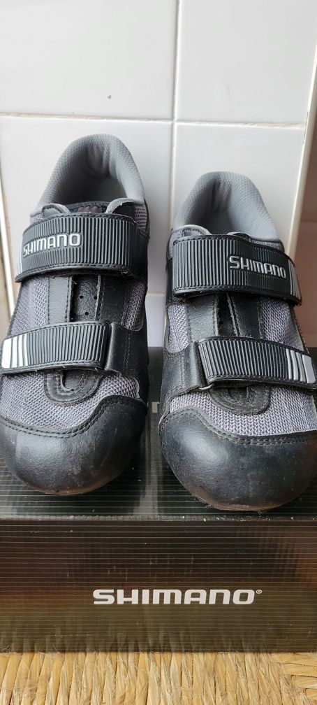 Sapatos ciclismo Shimano tam43, 

Entrega em Vila Franca de Xira ou Al