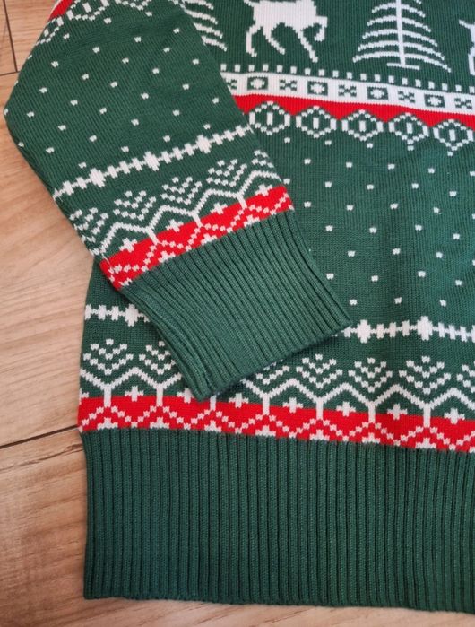 Bawełniany miekki sweter świąteczny chłopięcy rozm 104