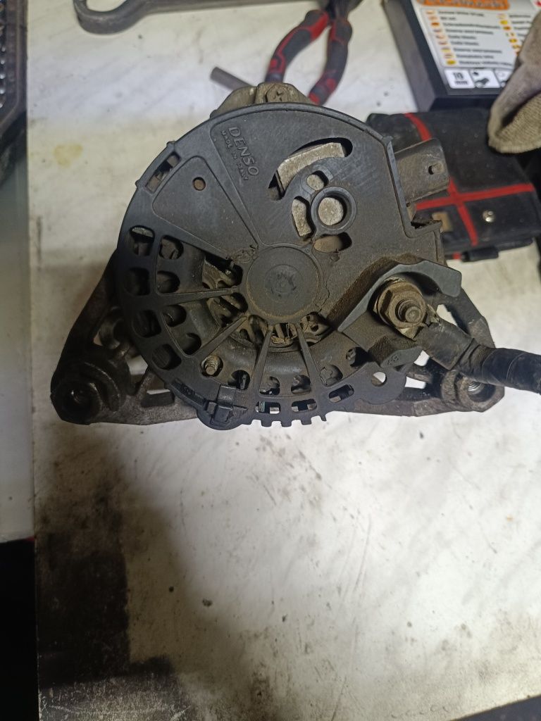 Alternator Opel Corsa D. 1.0