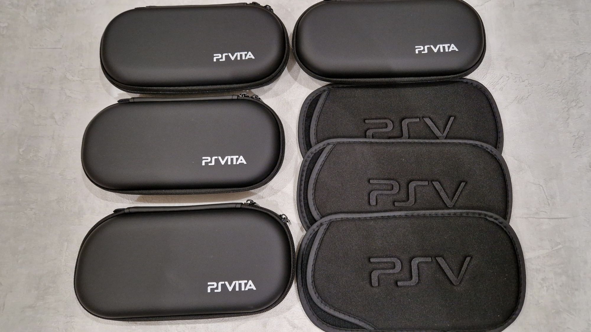 Чехол PS Vita крепкий пинал на молнии