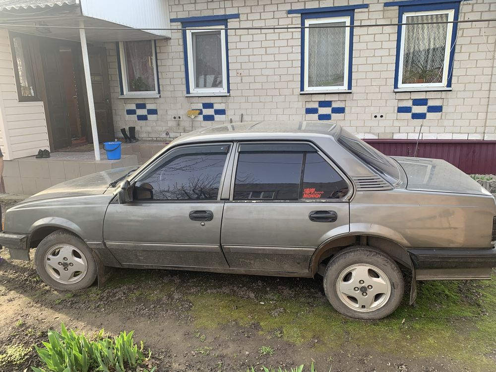 Продам Opel Askona