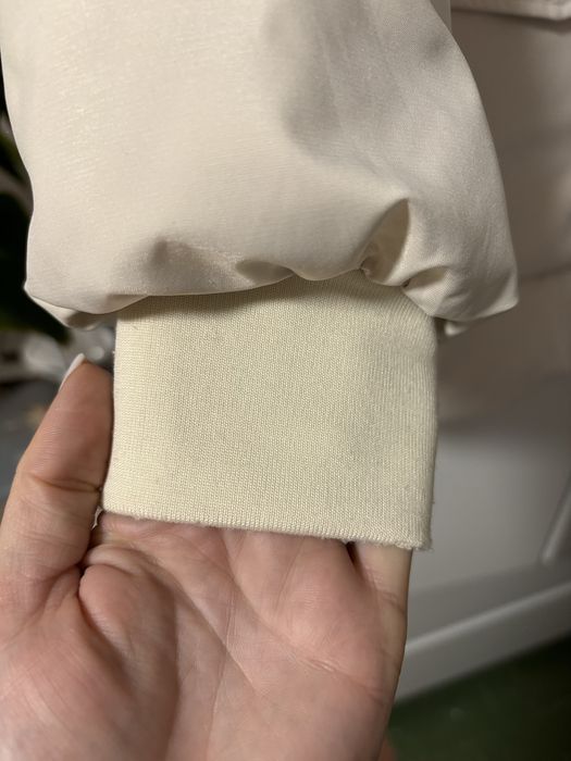 Жіноча зимова куртка